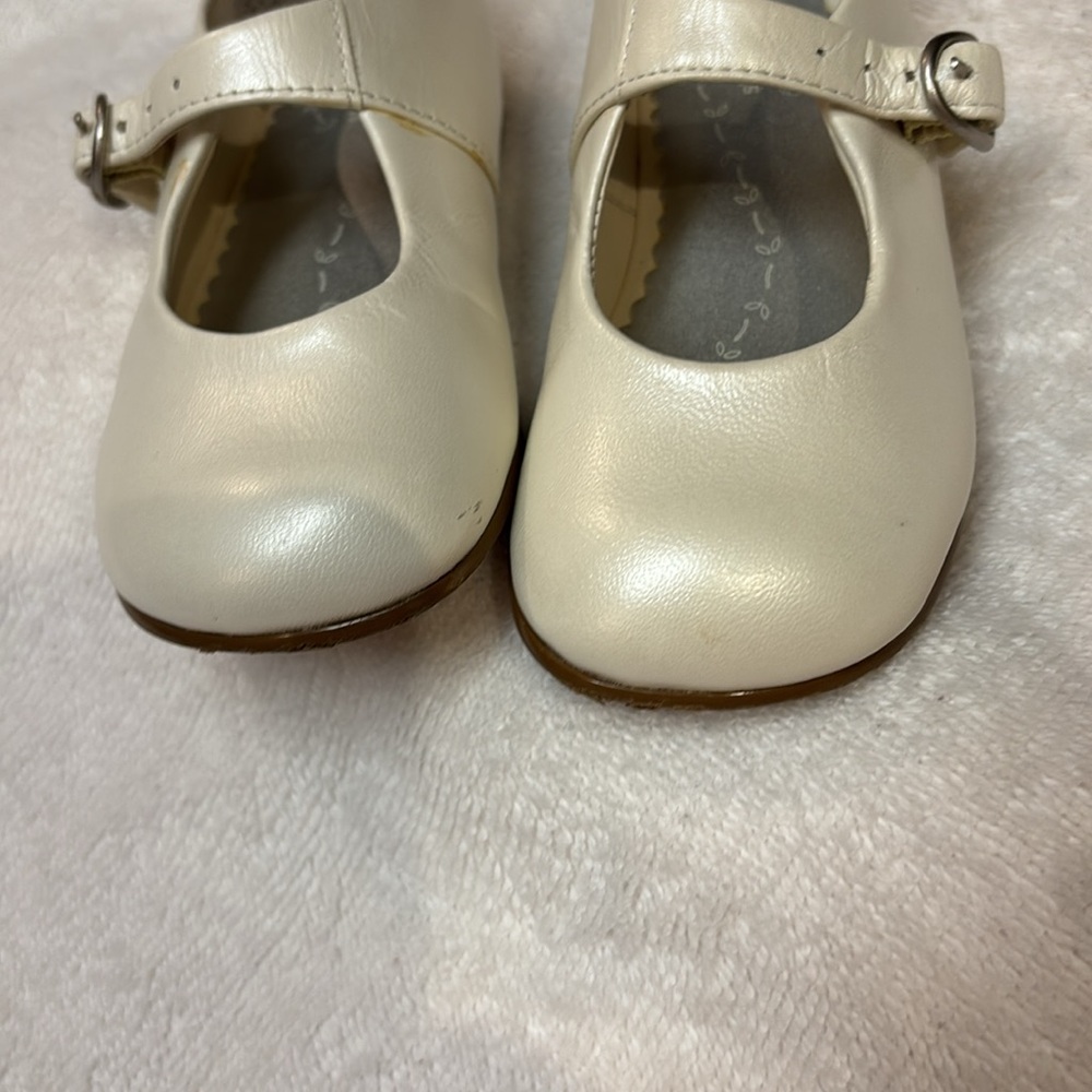 Stride Rite Mary Janes - Picture 4 of 6